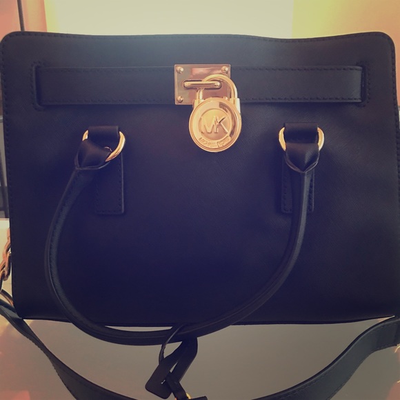 Michael Kors Saffiano Leather Bag - Picture 1 of 4